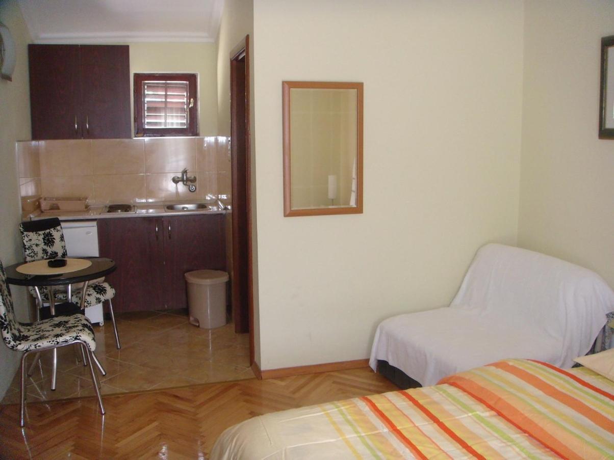 טיווט Apartments Grispolis מראה חיצוני תמונה